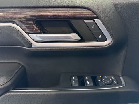 Certified 2022 GMC Sierra 1500 Elevation image 23