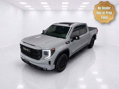 Used 2024 GMC Sierra 1500 Elevation w/ Elevation Premium Package AWD/4WD image 3