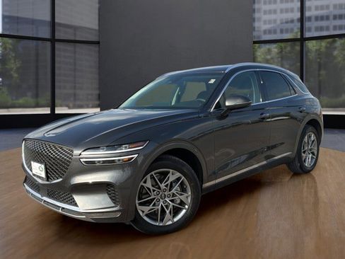 Used 2025 Genesis GV70 2.5T image 1
