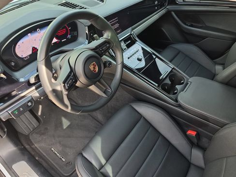 Used 2024 Porsche Panamera w/ Premium Package RWD image 19