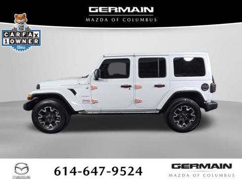Used 2024 Jeep Wrangler Unlimited Sahara AWD/4WD image 12