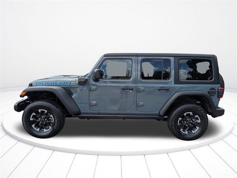 Used 2024 Jeep Wrangler Unlimited Rubicon 4xe image 7