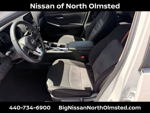 Certified 2024 Nissan Sentra SR FWD image 24