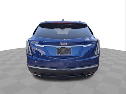 Certified 2024 Cadillac XT5 Sportv w/ Platinum Package AWD/4WD image 5