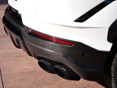 Used 2024 Lamborghini Urus Performante image 13