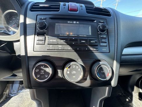 Used 2015 Subaru Forester 2.5i Premium w/ All-Weather Package image 17