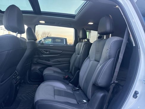 Used 2022 Subaru Ascent Onyx Edition image 13