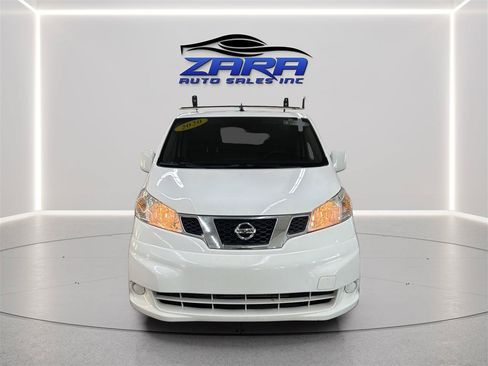 Used 2020 Nissan NV200 SV FWD image 2
