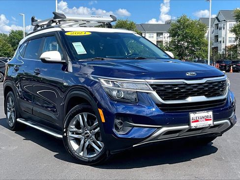 Used 2021 Kia Seltos S AWD/4WD image 2