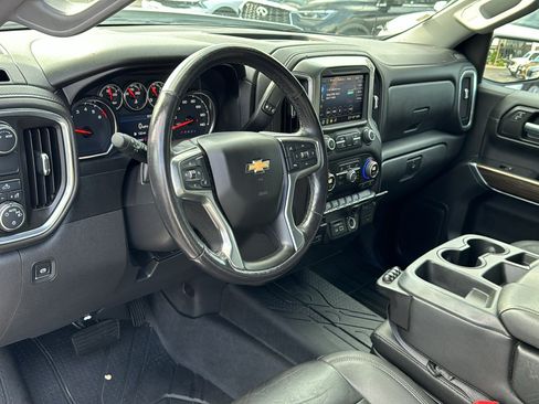 Used 2021 Chevrolet Silverado 1500 LT w/ Convenience Package II RWD image 13