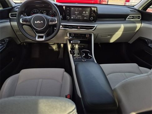 Used 2022 Kia K5 LXS image 23
