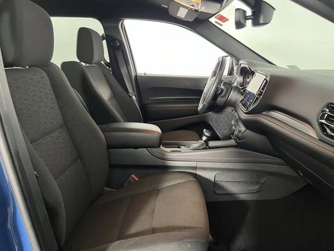Certified 2025 Dodge Durango GT image 33
