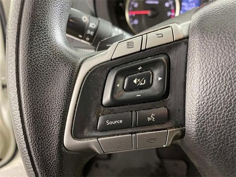 Used 2015 Subaru Crosstrek 2.0i Premium w/ Moonroof Package image 18