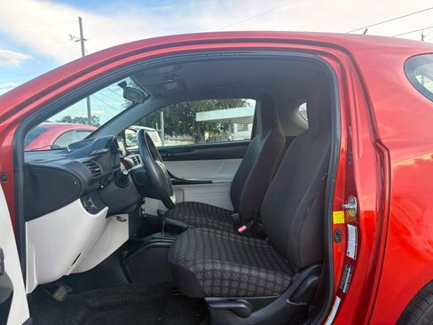 Used 2012 Scion iQ w/ Rear Speaker Pkg FWD image 11