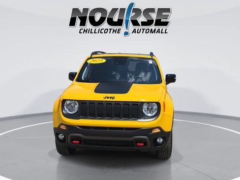 Used 2023 Jeep Renegade Trailhawk AWD/4WD image 3