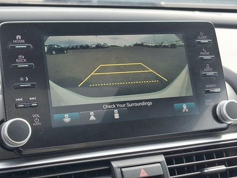 Used 2019 Honda Accord EX-L image 18