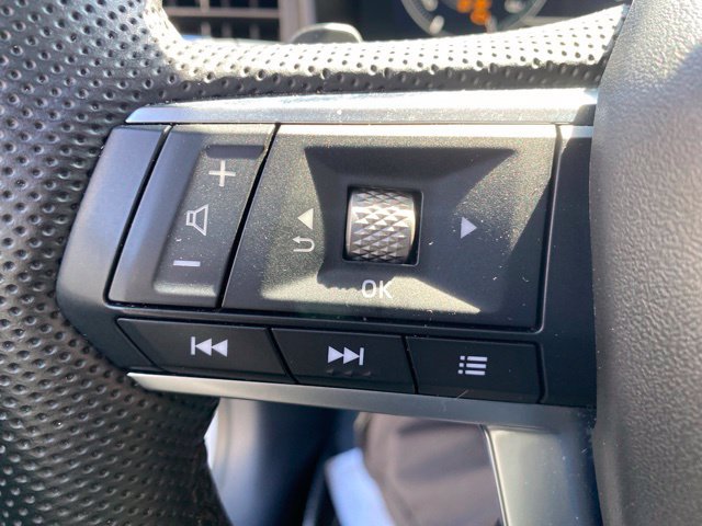 Used 2023 Mitsubishi Outlander SEL AWD/4WD image 18