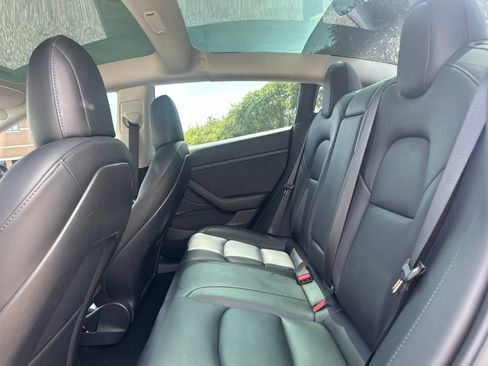 Used 2022 Tesla Model 3 Performance AWD/4WD image 20