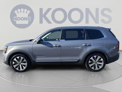 Used 2022 Kia Telluride EX w/ EX Premium Package FWD image 7