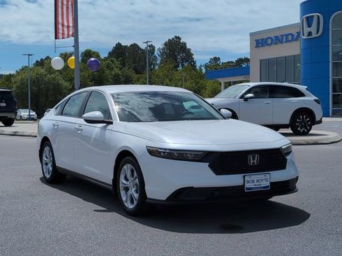 New 2026 Honda Accord LX image 9