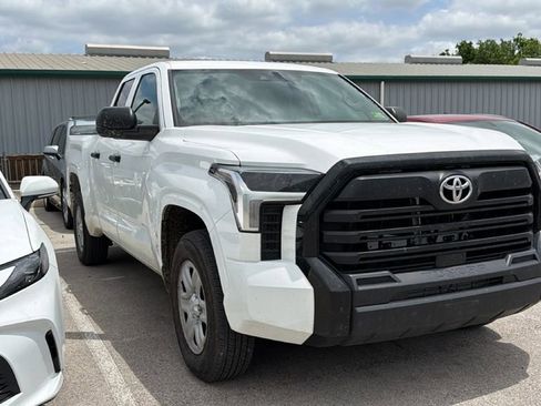 Used 2022 Toyota Tundra SR w/ SR Tow Package RWD image 3