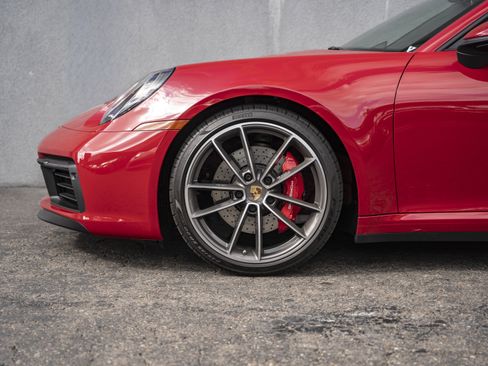 Used 2023 Porsche 911 Carrera 4S image 20