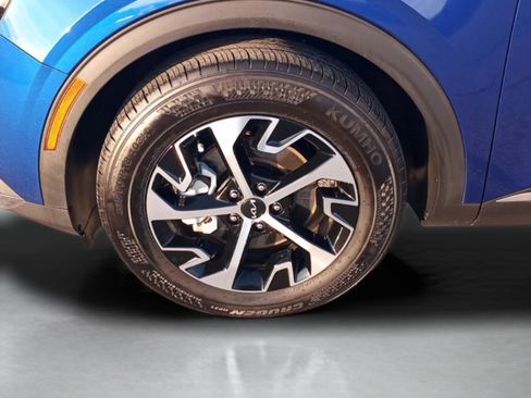 Used 2024 Kia Sportage EX image 34