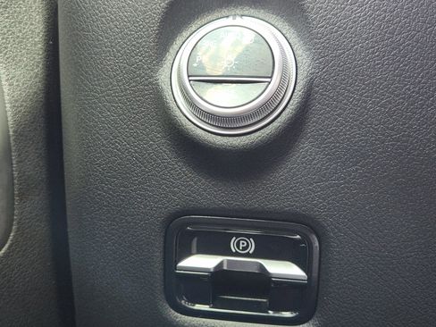 Certified 2024 Mercedes-Benz C 300 Sedan image 20