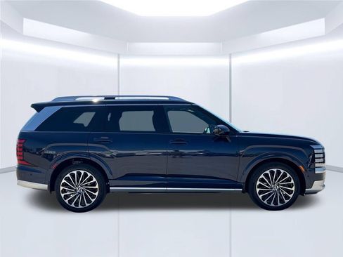Used 2026 Hyundai Palisade Calligraphy FWD image 8