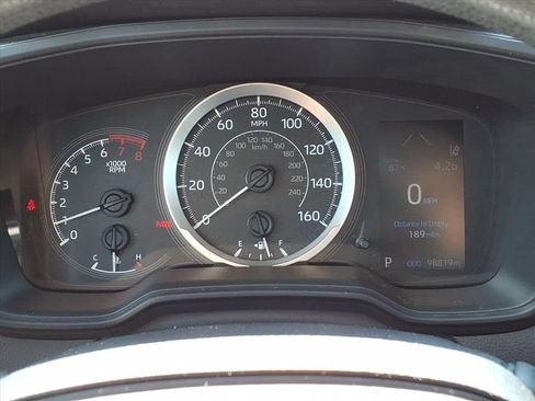 Used 2020 Toyota Corolla LE FWD image 22