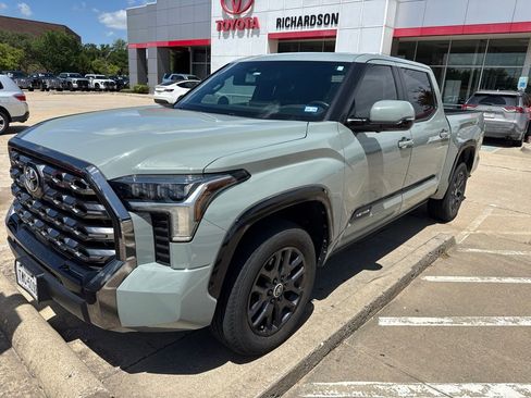 Used 2024 Toyota Tundra Platinum AWD/4WD image 1
