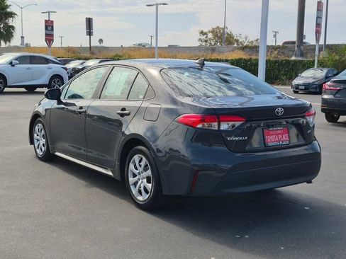 Used 2024 Toyota Corolla LE FWD image 11