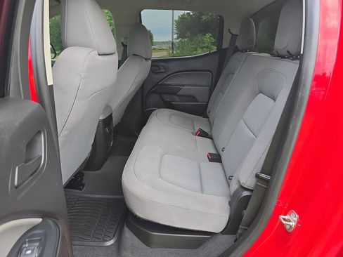 Used 2019 Chevrolet Colorado W/T w/ Custom Special Edition image 20