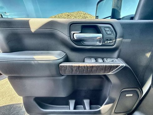 Used 2022 GMC Sierra 3500 Denali w/ Denali Ultimate Package AWD/4WD image 22