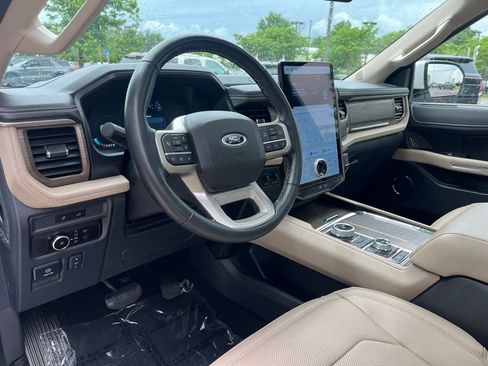 Used 2023 Ford Expedition Max Limited AWD/4WD image 27