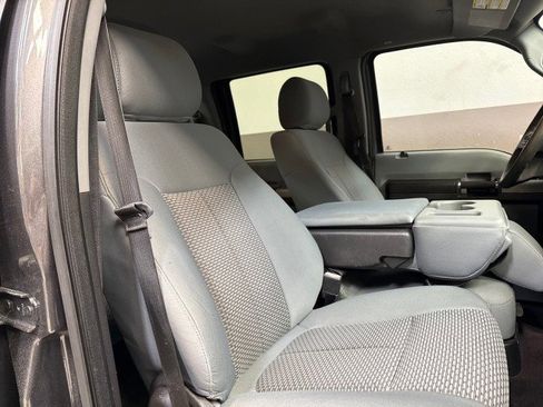 Used 2015 Ford F250 XLT w/ XLT Value Package image 54