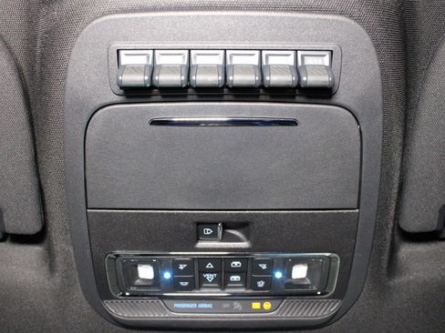 New 2025 Ford F250 Platinum image 17