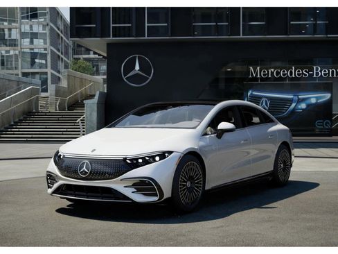 New 2026 Mercedes-Benz EQS 580 4MATIC Sedan image 39