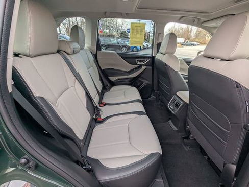 Used 2023 Subaru Forester Limited image 23