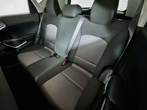 Used 2025 Kia Soul LX FWD image 20