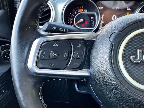 Certified 2022 Jeep Wrangler Unlimited Sahara w/ Cold Weather Group AWD/4WD image 28