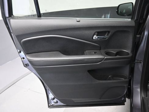 Used 2021 Honda Pilot EX-L image 31