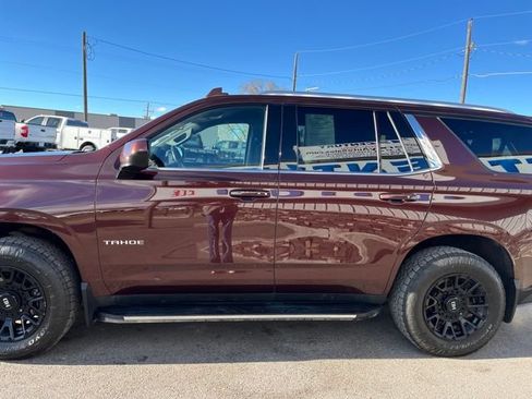 Used 2022 Chevrolet Tahoe LT AWD/4WD image 9