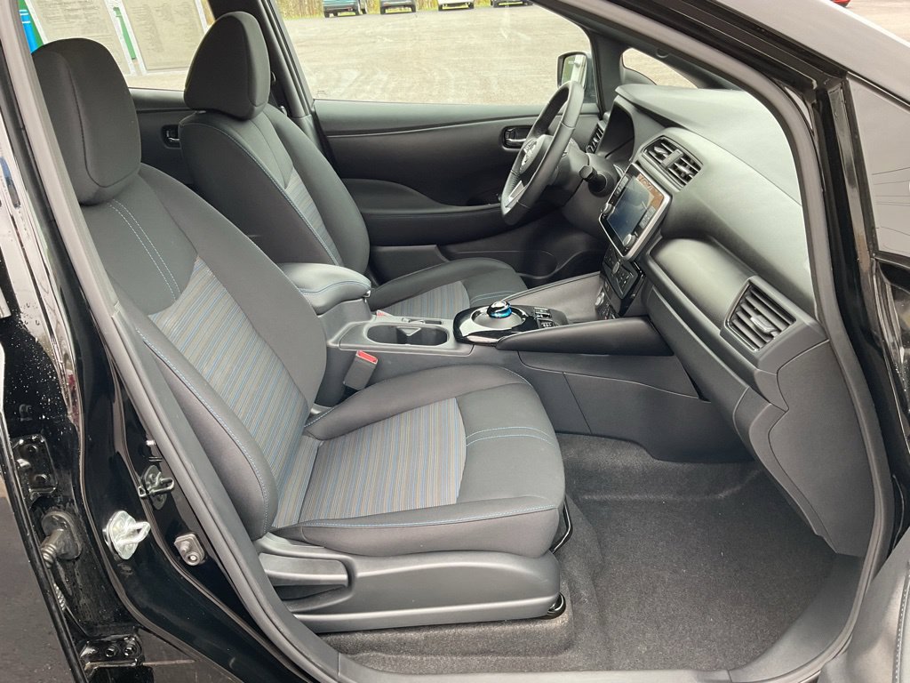 Used 2025 Nissan Leaf SV Plus FWD image 18