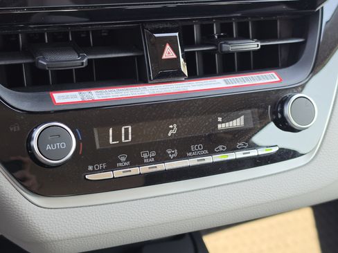 Certified 2026 Toyota Corolla LE w/ LE Premium Package FWD image 21