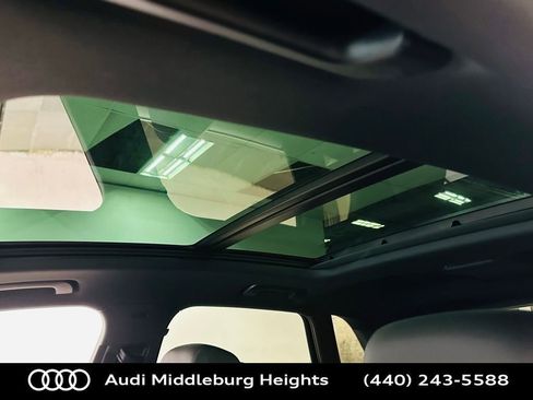 Certified 2025 Audi Q3 2.0T Premium Plus w/ Premium Plus Package image 25