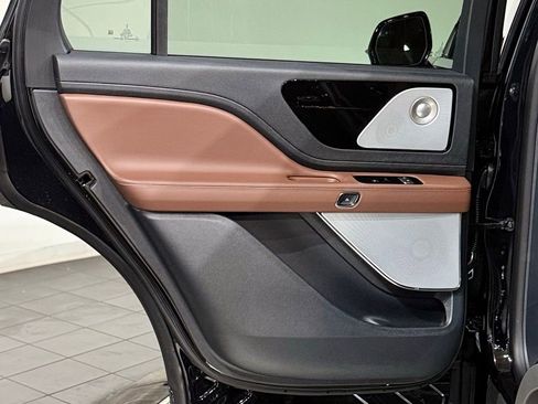 New 2026 Lincoln Aviator Reserve AWD/4WD image 52