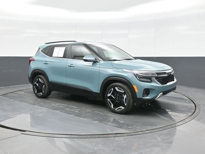 Used 2025 Kia Seltos SX w/ SX Sunroof Package