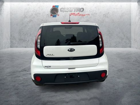 Used 2019 Kia Soul w/ Convenience Package FWD image 4
