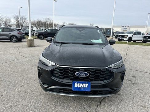 Used 2024 Ford Escape ST-Line image 2